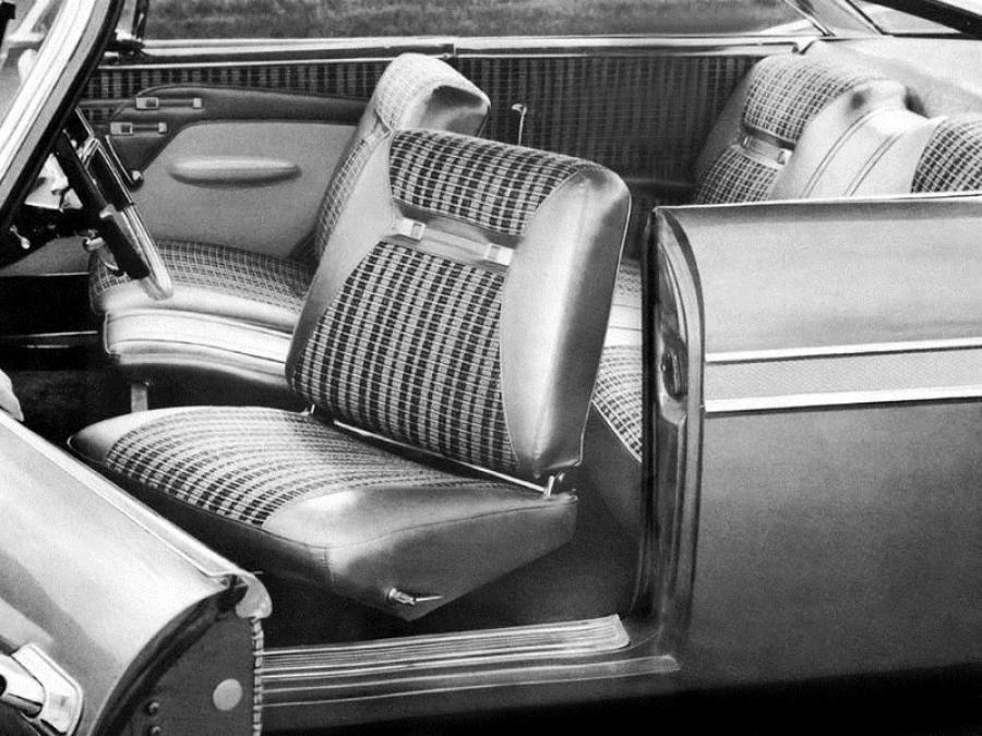  Plymouth Sport Fury Hardtop Coupe 1959 года  (фото 3 из 17)